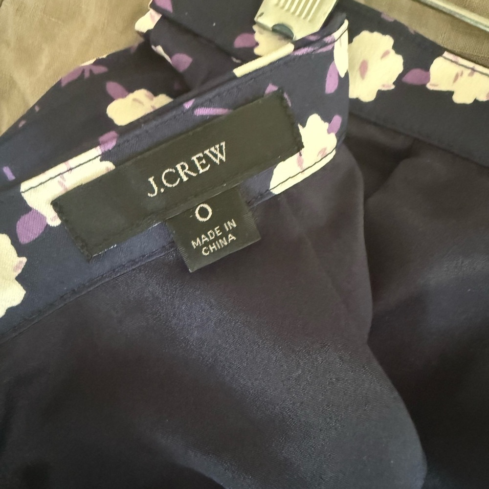 J Crew Pleated Midi Floral Scattered Peony Blue Skirt - size 0 - Picture 3 of 6